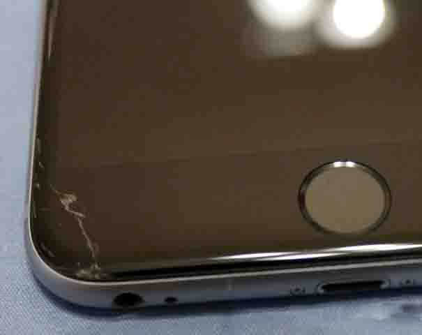 Продаю iPhone 6 64Gb б/у разлочен